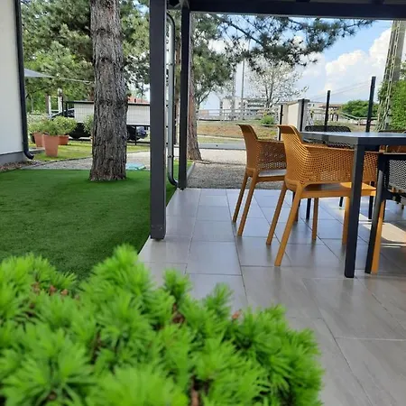 Silver Lelle Apartman Balatonlelle Exterior photo