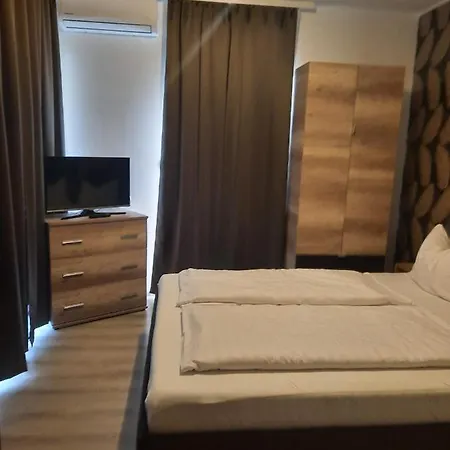 Silver Lelle Apartman Balatonlelle Exterior photo